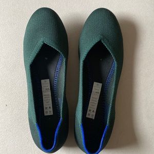 VGUC Rothys Emerald flat